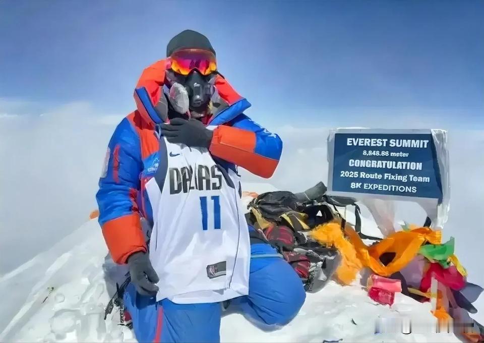 有这样一位NBA球员，他既未曾斩获MVP，也未曾入选最佳一阵，更未曾成为得分王，