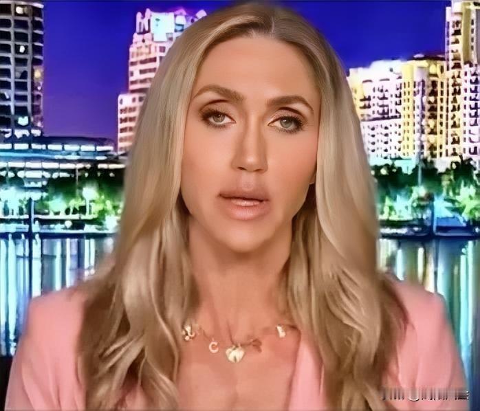 特朗普儿媳劳拉·特朗普在接受采访中表示，白宫记者晚宴袭击事件对她的家人造成了很大