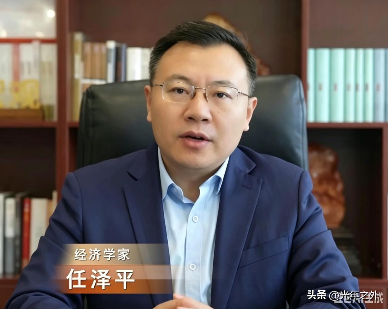 任泽平：美国通胀降温是假摔！藏着一颗没拆的定时炸弹
 
看完经济学家任泽平的最新