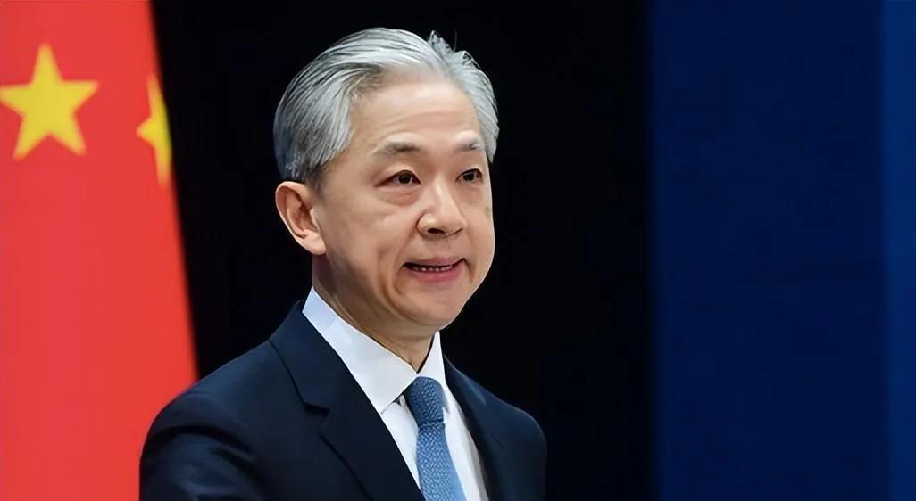 菲律宾怎么会有如此胆量敢于挑战中国的底线？背后一定是美日支持其所为。
自从菲律宾