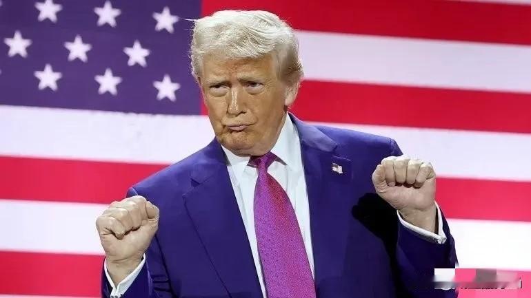 不得不感慨特朗普的运气就是好，特朗普在希尔顿举办晚宴时有人闯入，现场有枪声响起