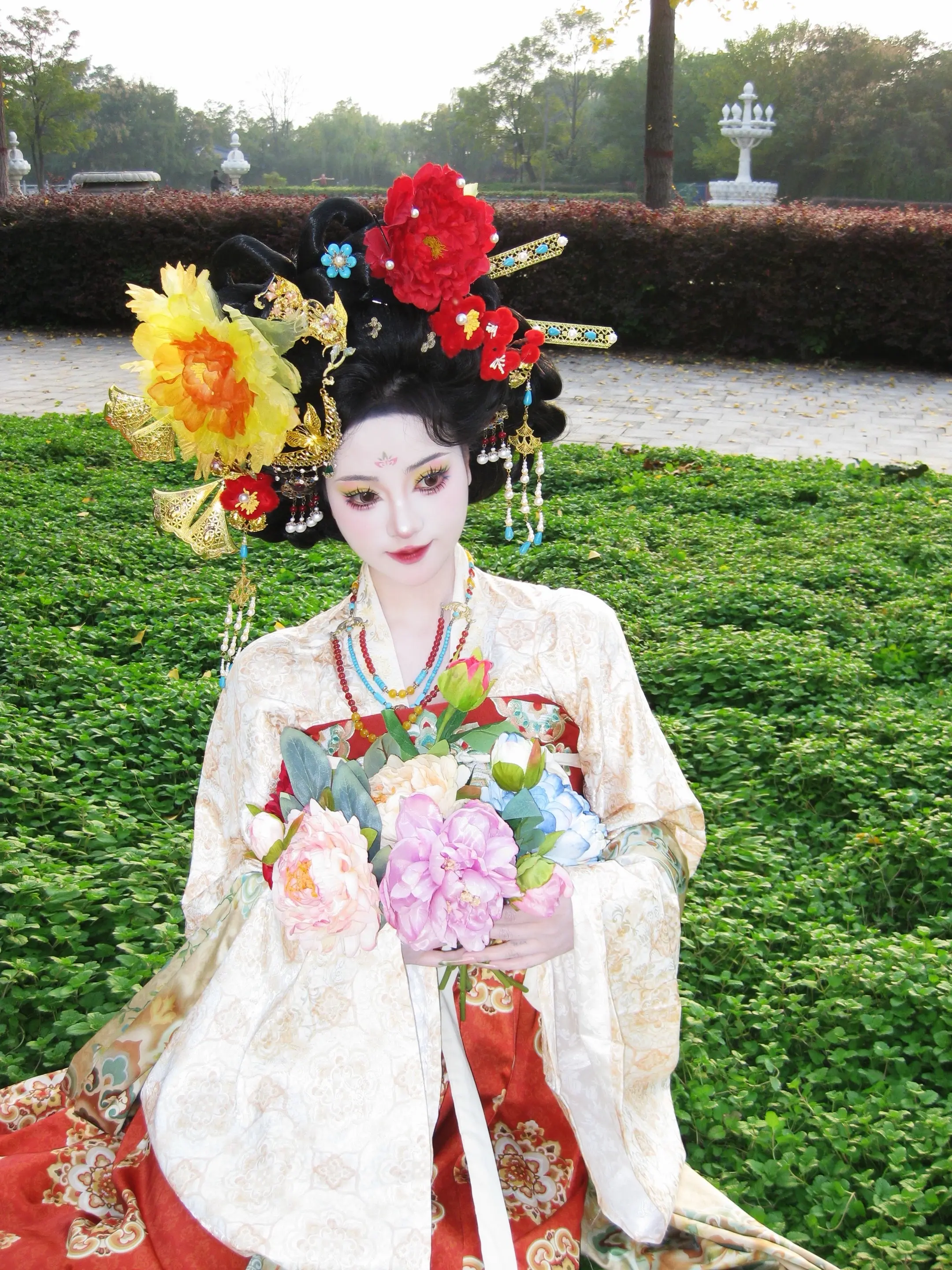 “花自飘零水自流”