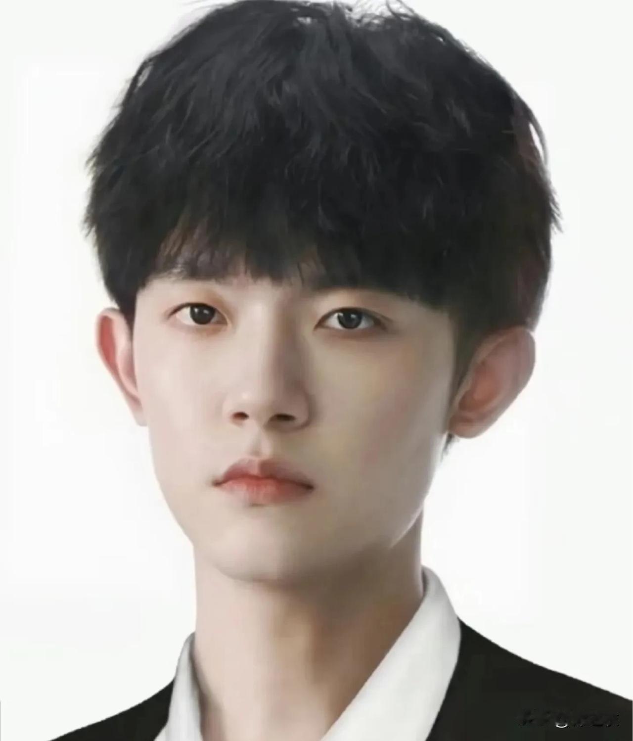 刚开始很多人都被李明德误导，以为马天宇真的有什么错，其实在李明德的指控中，马天宇