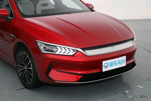 8万6拿下秦PLUS！210km纯电续航，合资混动真没法打
 
最近新能源家轿市