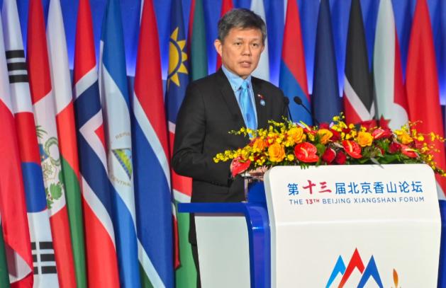 今年北京香山论坛上，新加坡防长陈振声以中文发言，援引孟子以德服人的理念，呼吁各方