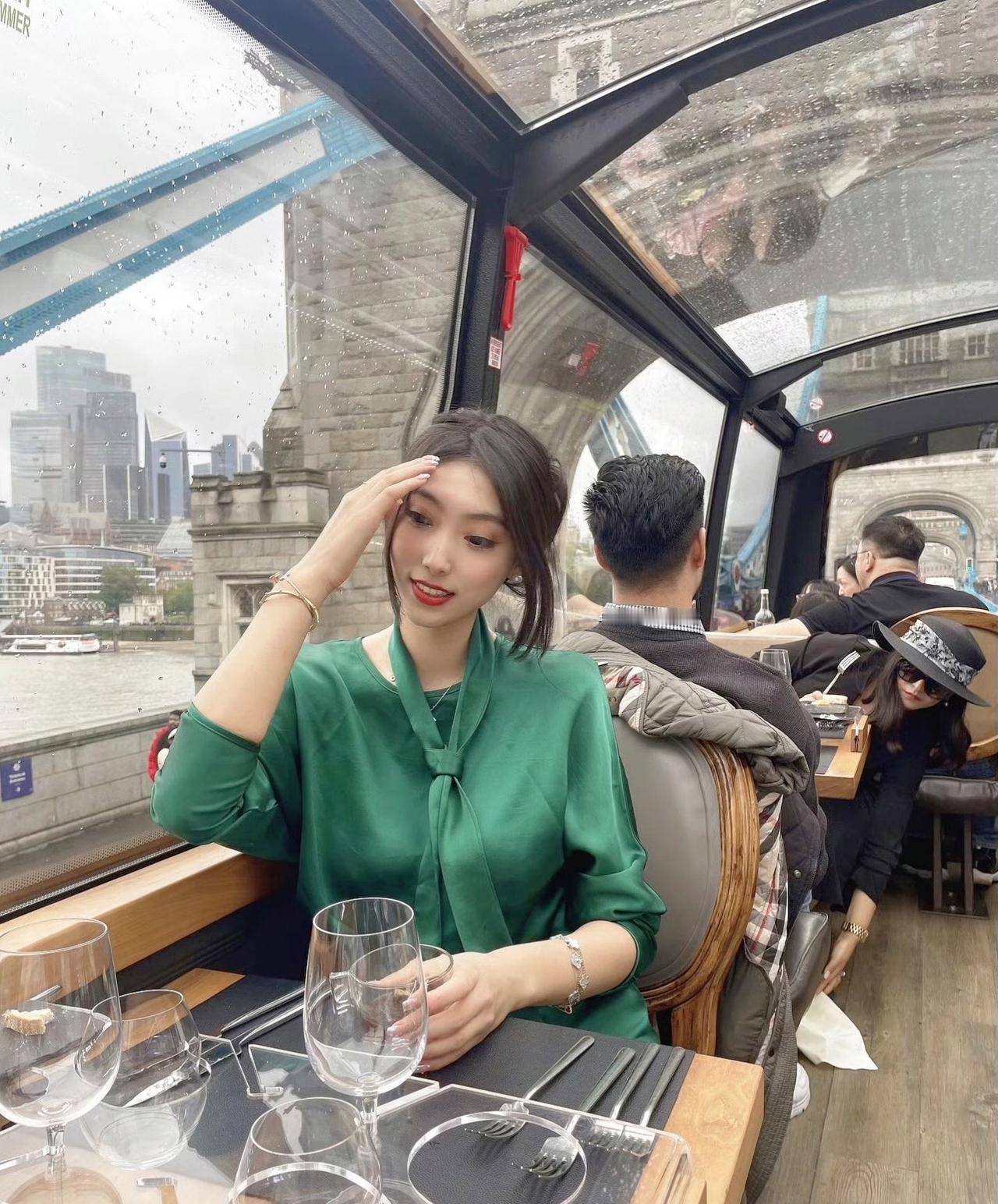 藏着最深的幸福～上热门 美食 穿搭 美女