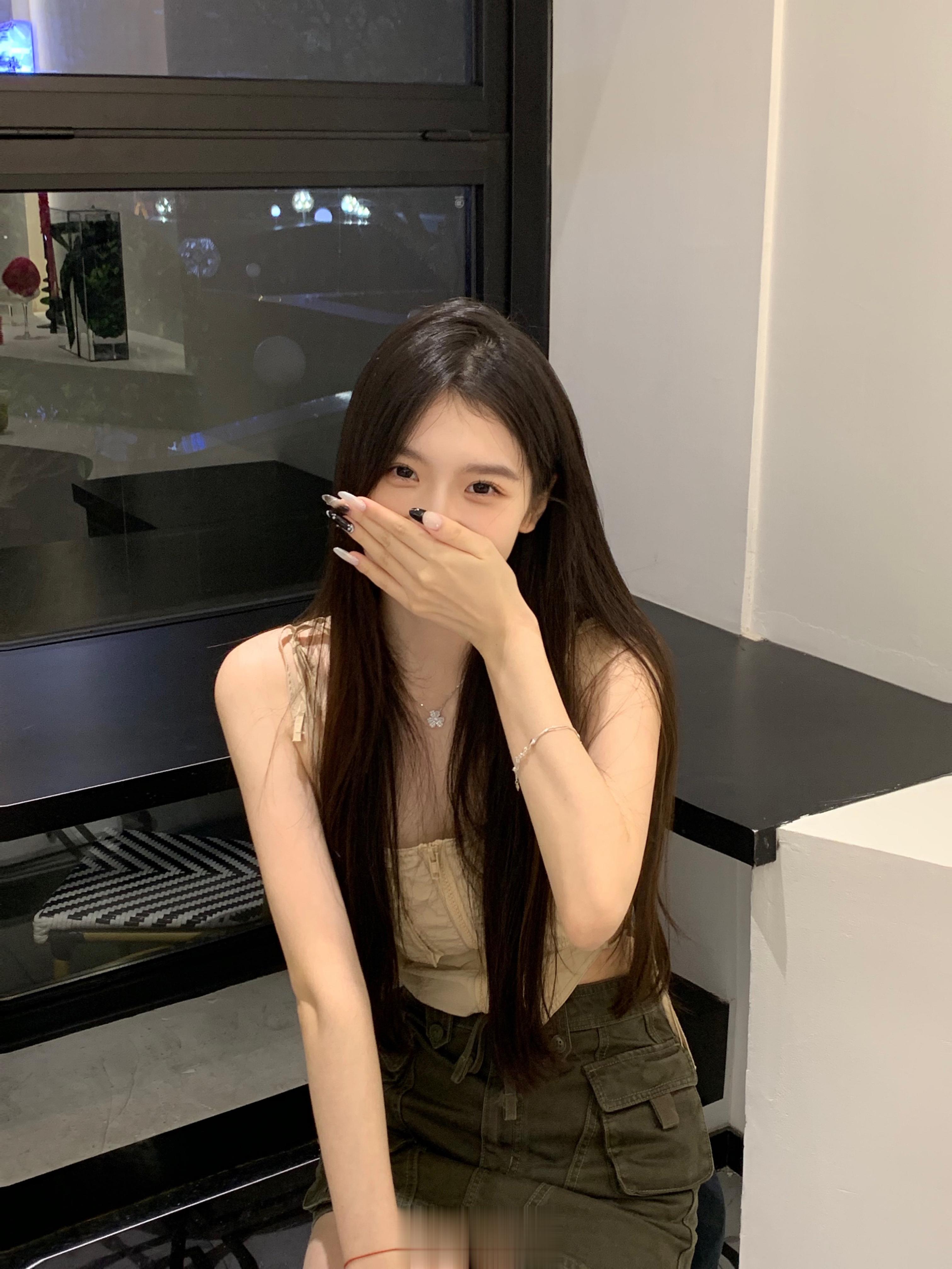 美女贴贴 ​​​