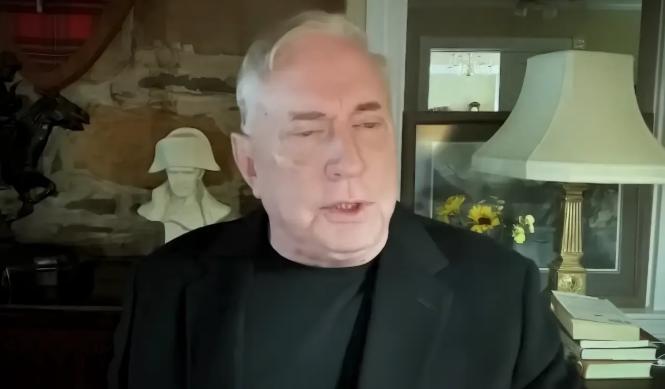 【美国退役上校：“俄罗斯不会让美国入侵委内瑞拉】
美国退役上校道格拉斯・麦克格雷