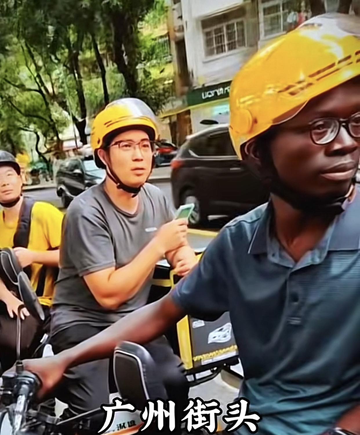 别怀疑人家是非法务工，人家可是名副其实的汉族！

我都见了几个了，就是标汉族，主