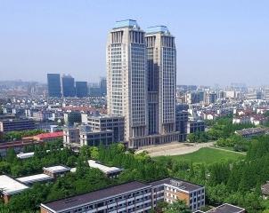 靠“学术雇佣兵”提升QS大学排名，韩国对大学展开调查。

大学的“学术雇佣兵”，