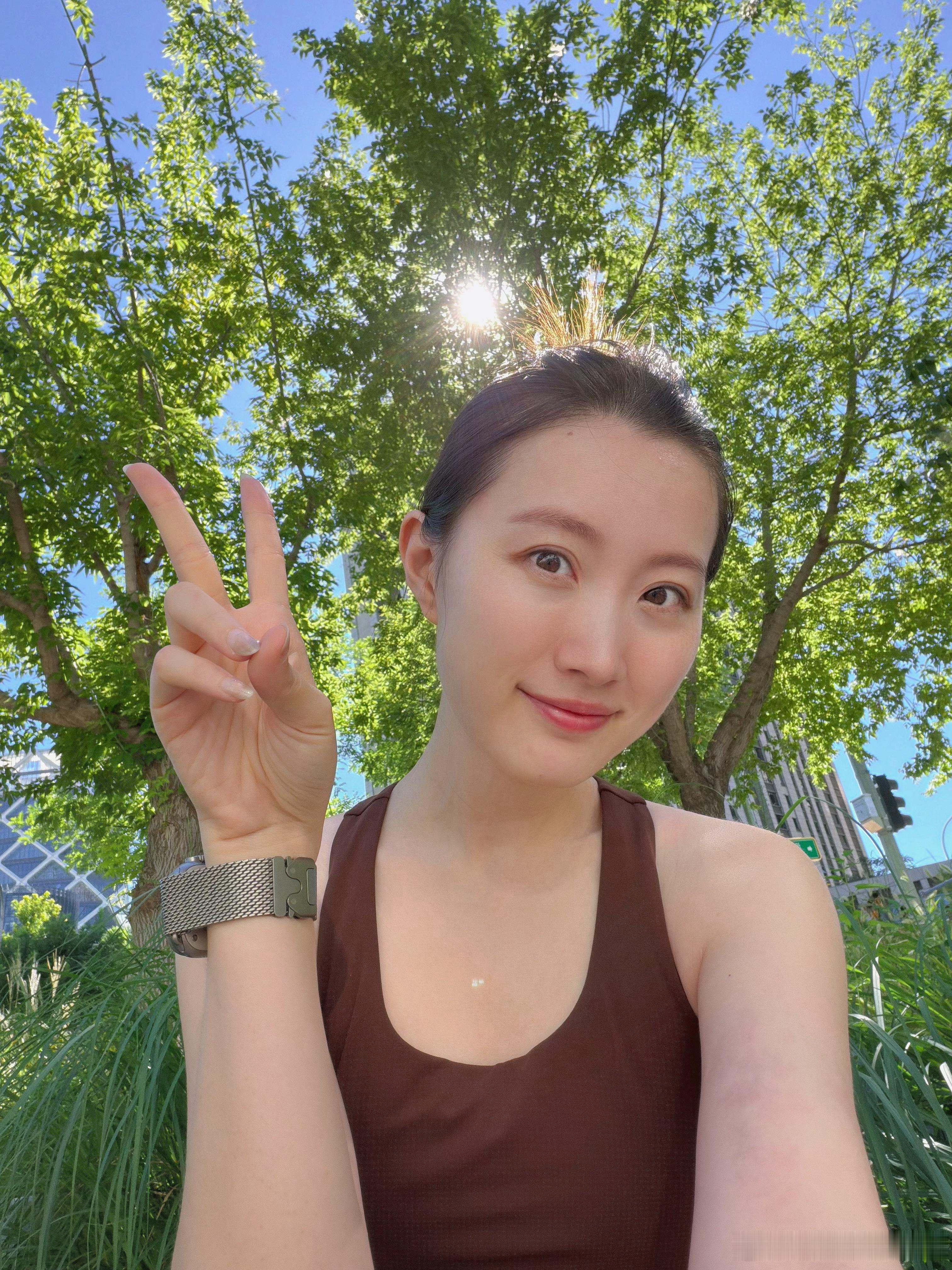 大家早～今天又是早起晨练的一天 ​​​