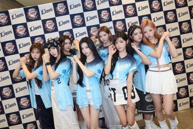 【osen】[Hearts2Hearts  日本 正式出道后，再登棒球场 献开场