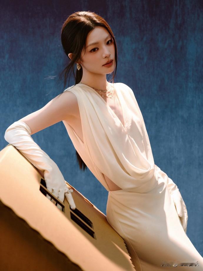 姚晓棠，繁星点点，邂逅一段段动人旋律，点亮屋顶