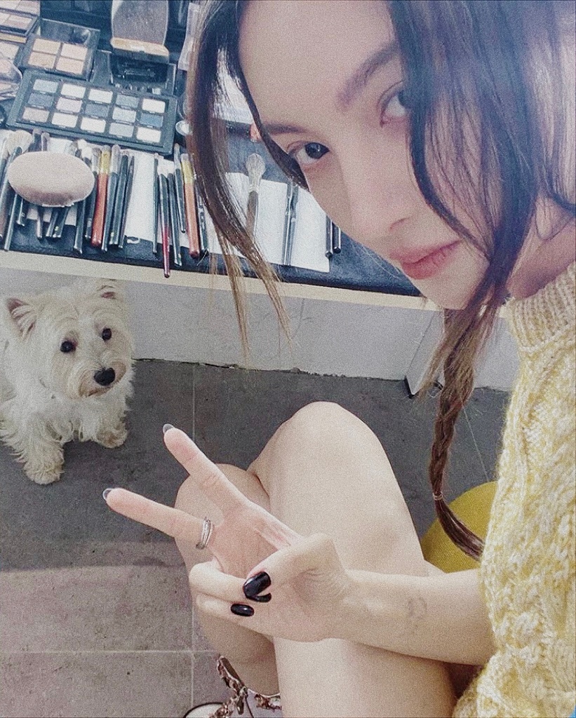 金大丁0922生日快乐 生日快乐呀丁丁！又到我们太子老丁的生日了呀要做一个天真快