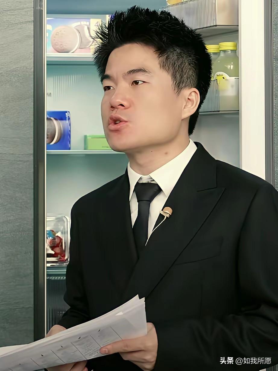 终于看懂现在的直播带货了！
以前以为大家买的是“便宜”，
直到看了董宇辉在上海卖