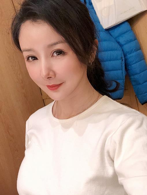 王阳 孙菲菲 孙菲菲说为王阳澄清是应王阳要求写的 演员孙菲菲14年前在拍摄《血色