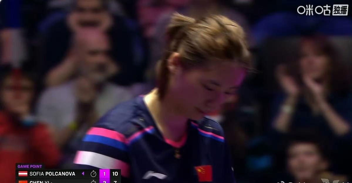 钟爱决胜局的陈熠🇨🇳惊险晋级女单八强！
今日凌晨三点多，世界排名第八位的陈熠