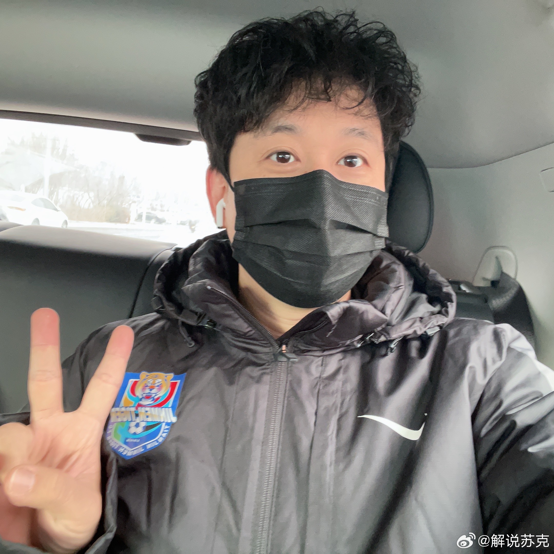 出发去北京啦。昨晚直播的时候，聊了去客场的酒店推荐已经，粗略筛选了自己一年可能要