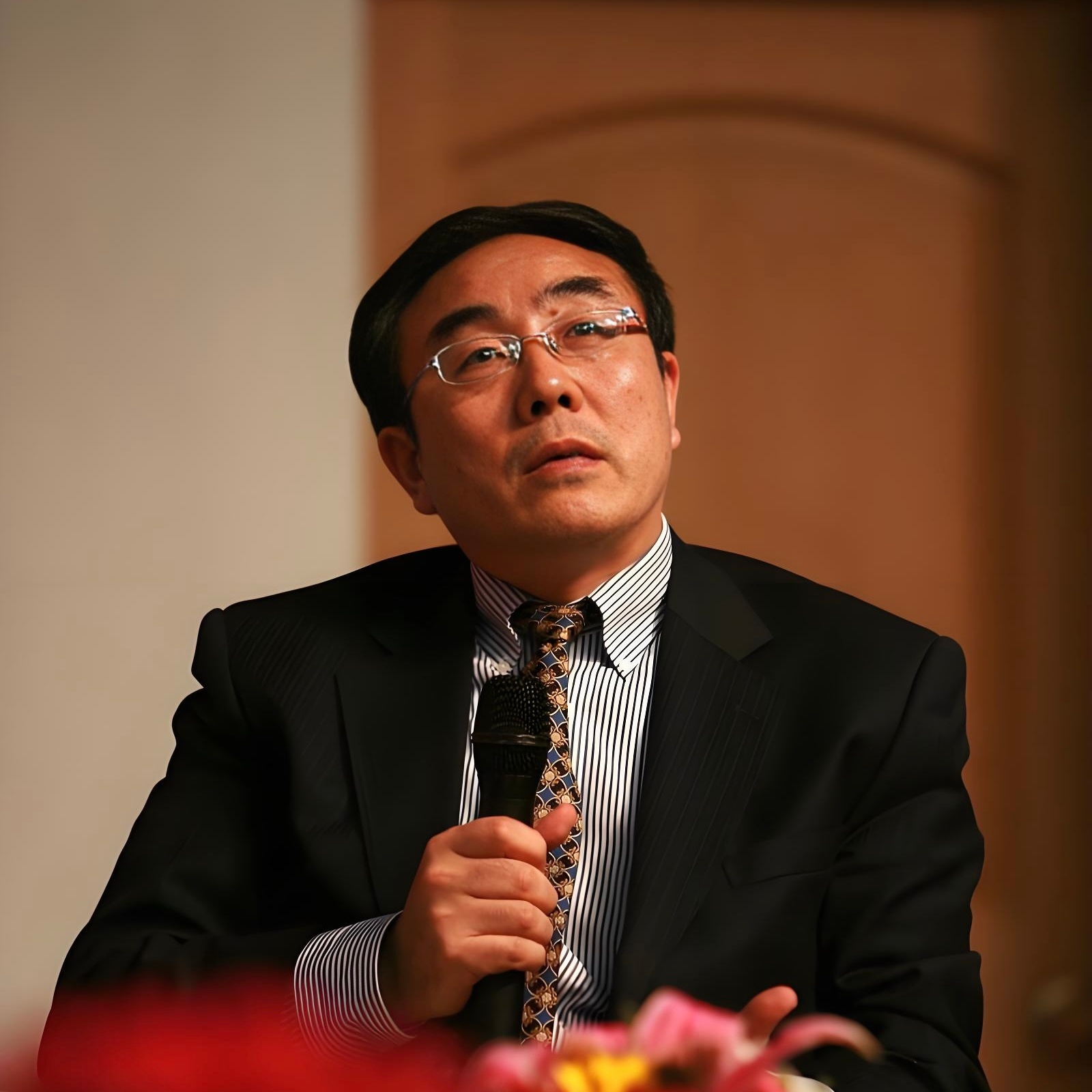 声音刘纪鹏：“量化交易模式应进一步受到约束和限制！”         网页链接 