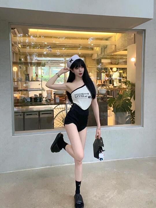 喜欢女高还是女大💬