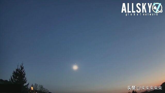 2026年3月9日傍晚，德国莱茵兰-普法尔茨州科布伦茨市的居民，经历了一场来自宇