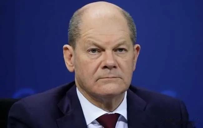 当其他国家的援助减弱时，德国必须准备好支持乌克兰。德国总理舒尔茨指出，如果其他国