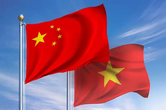 越南拼了！中国上不上？
 
最近越南出台了个决议：从2026年7月开始，河内市中