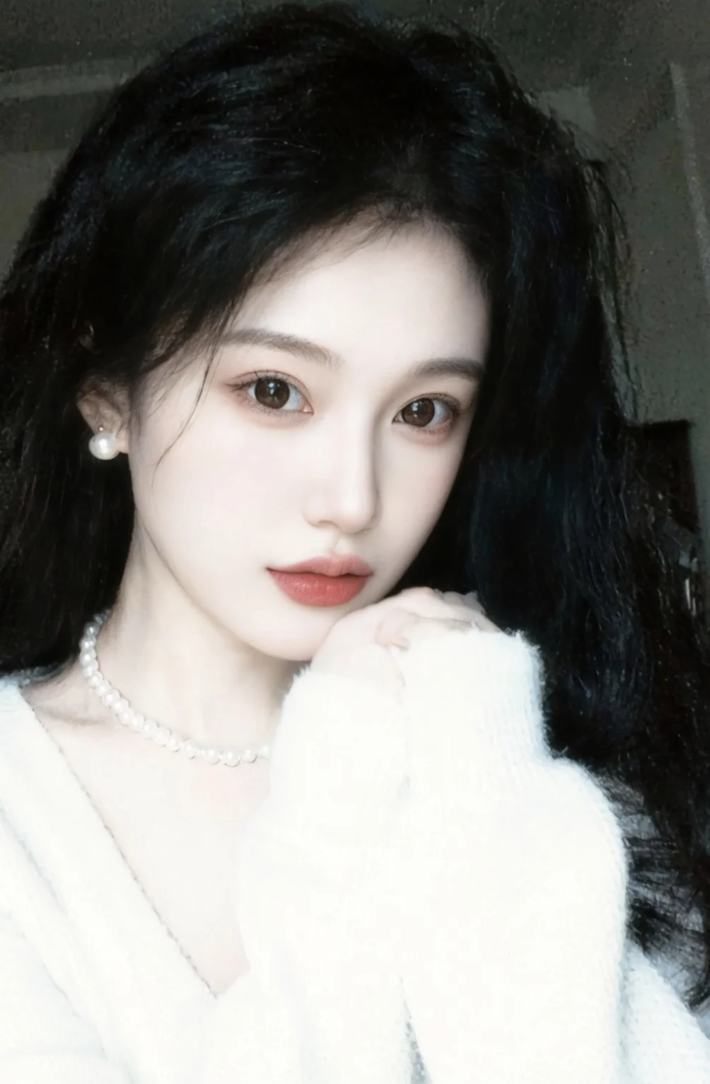 清冷感女生妆容