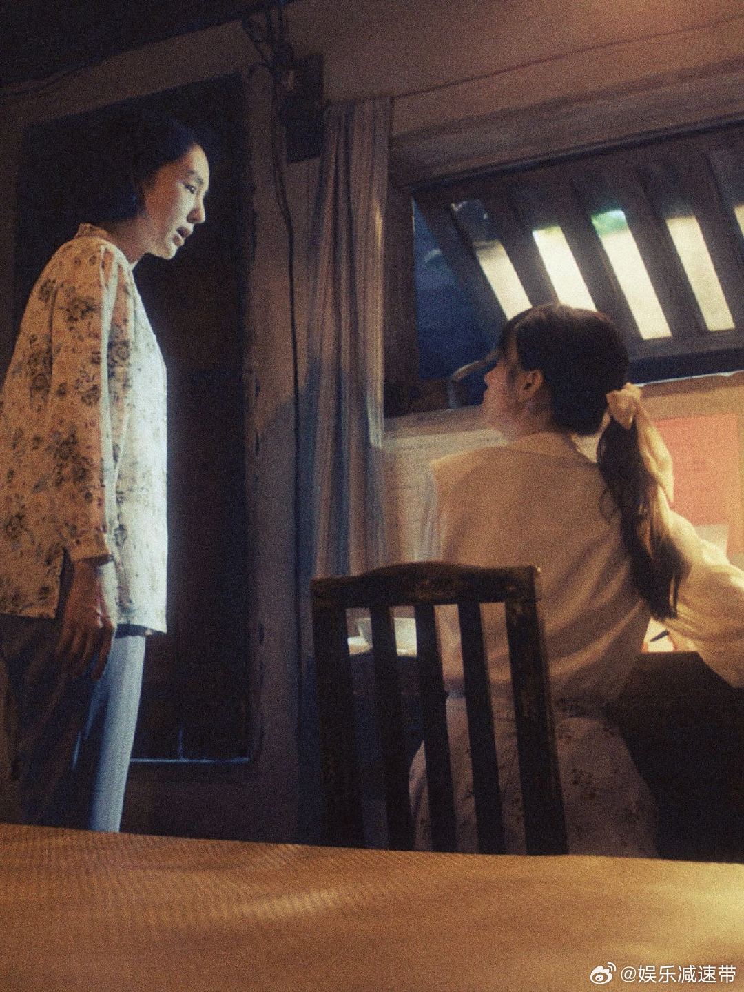 夏晓兰引导型女儿 第一次见引导型女儿！《你好1983》里夏晓兰超暖，治愈自卑母亲