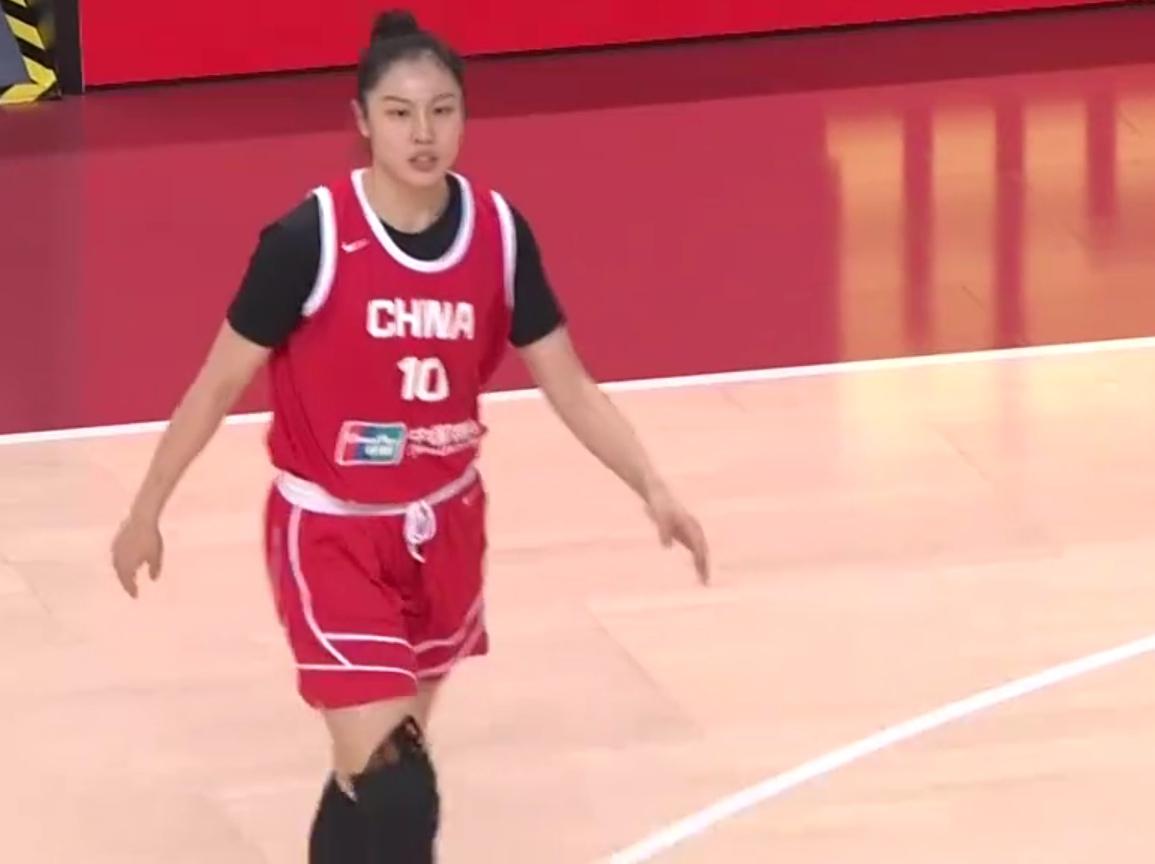 中国女篮热身赛：中国队加时74-69险胜巴西队
​
​       北京时间3月