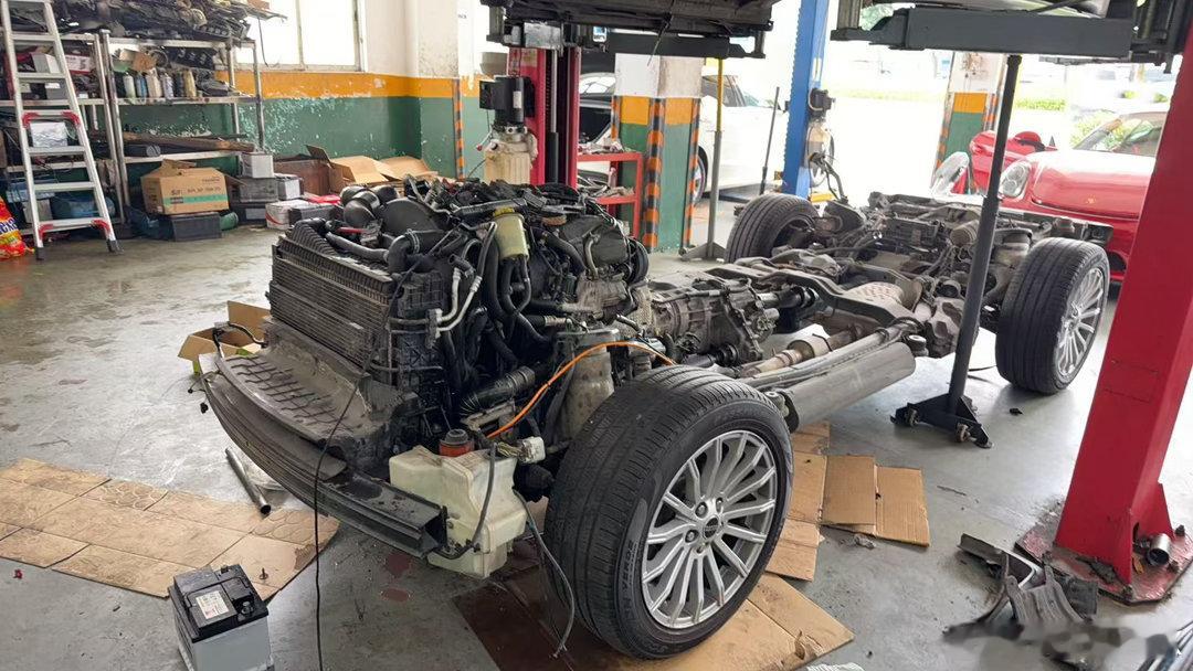 第一次这样吊起来修车