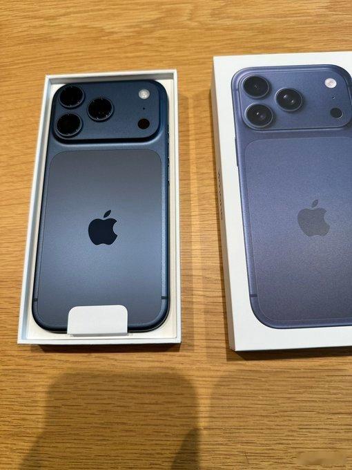 iPhone17Pro被黄牛拒收 今年的Pro确实鸡肋，既不轻薄便携，颜值也被A