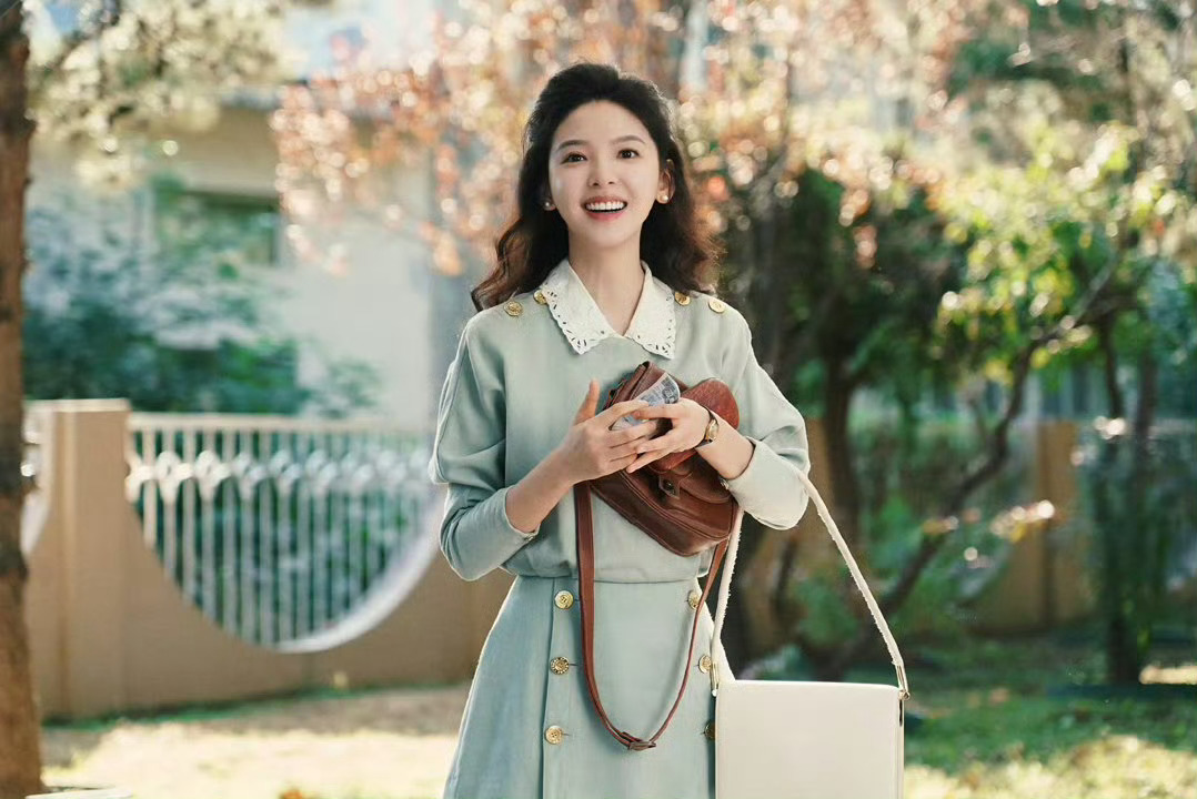 郑晓龙导演认证章若楠表演郑晓龙导演盖章章若楠超会演《冬去春来》剧宣直播也太好嗑了