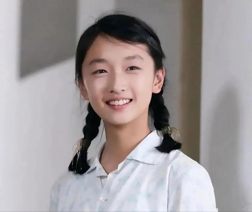 不知道大家有没有发现，娱乐圈很多明星，刚出道时候眼睛里有星星、有天真、有梦想，在