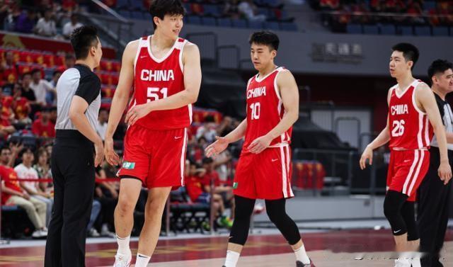 中国男篮73-92输给日本男篮19分，实力差距这么大这就不是教练战术安排问题了，