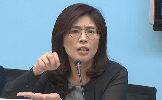 北京对国民党的“官方认证”，正式发给了郑丽文！很多人以为，中共中央发贺电只是例行