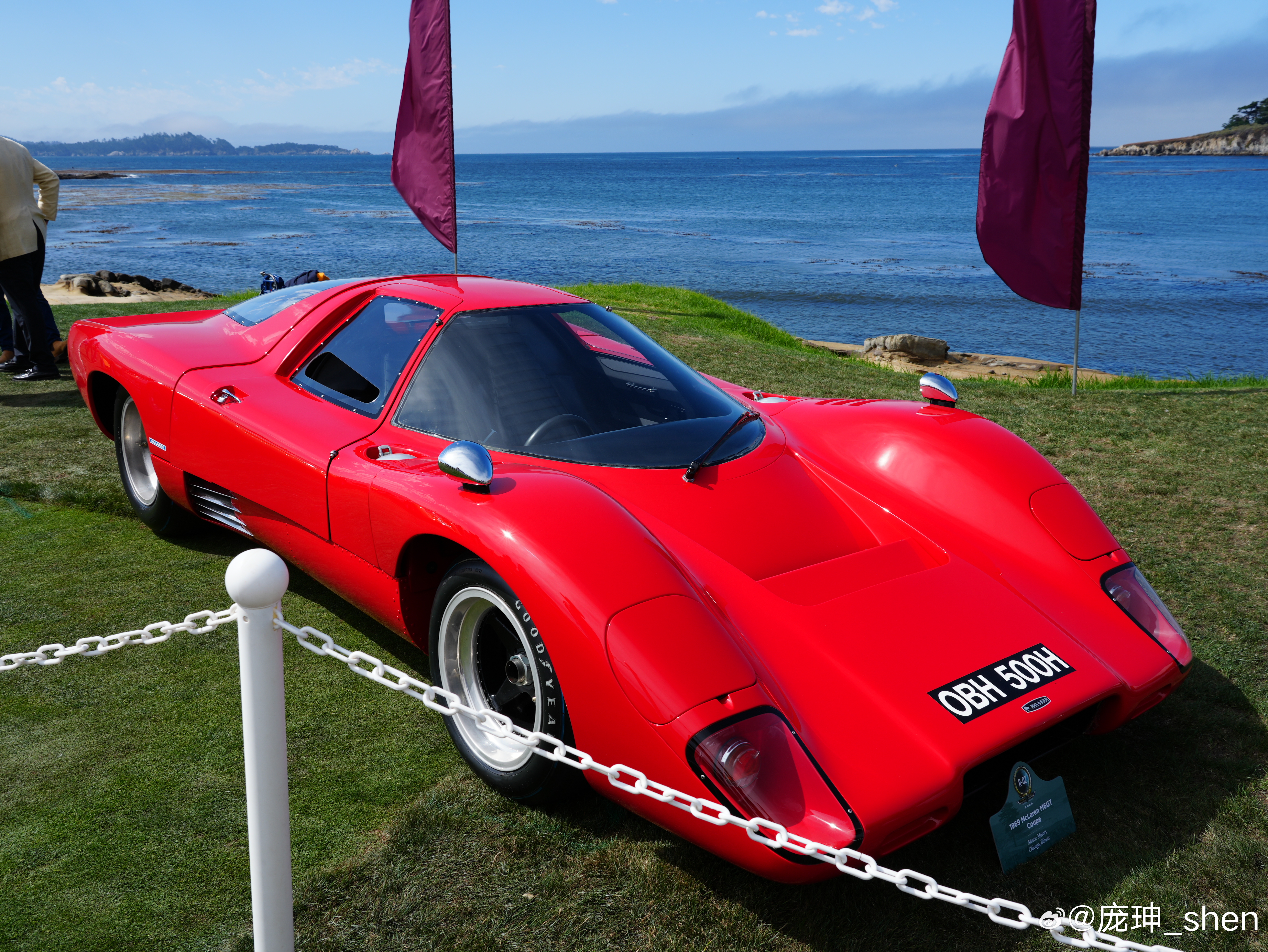 #shen车视界# 迈凯伦第一辆公路跑车，M6GT。M6GT原本也是赛车，60年