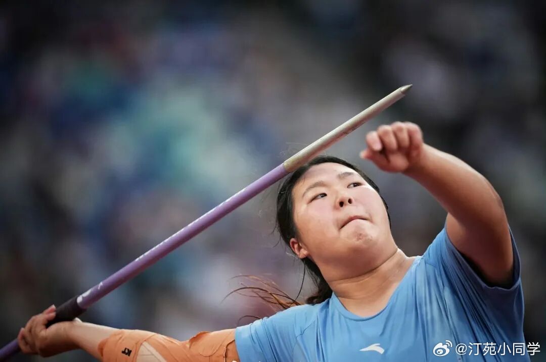 严子怡打破亚洲纪录5月23日，钻石联赛厦门站开赛，中国小将严子怡在女子标枪项目上