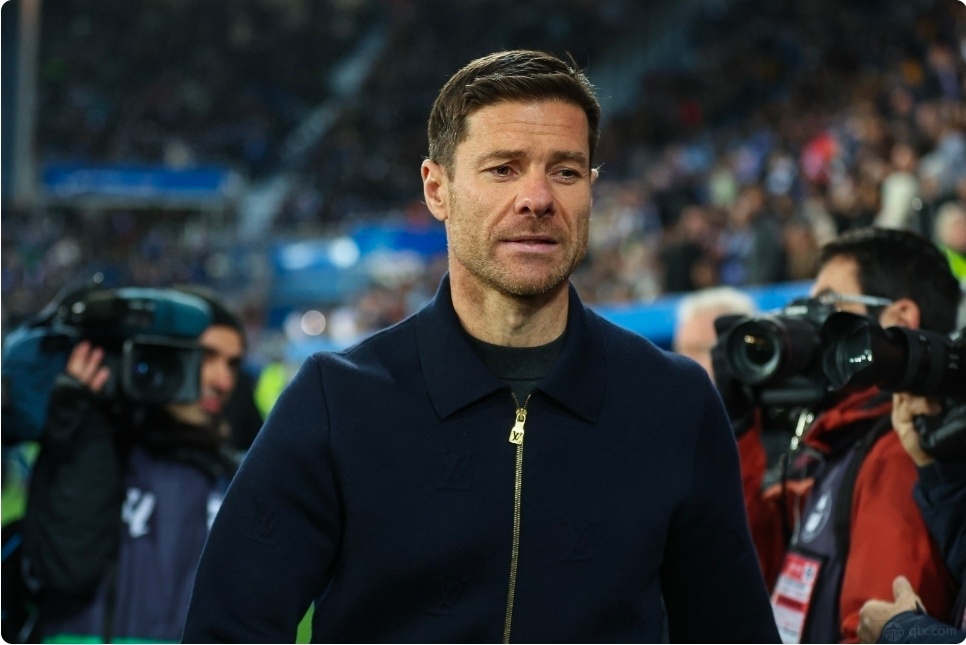 阿斯：利物浦联系阿隆索团队 斯洛特帅位不稳据西班牙媒体《阿斯报》报道，利物浦已主