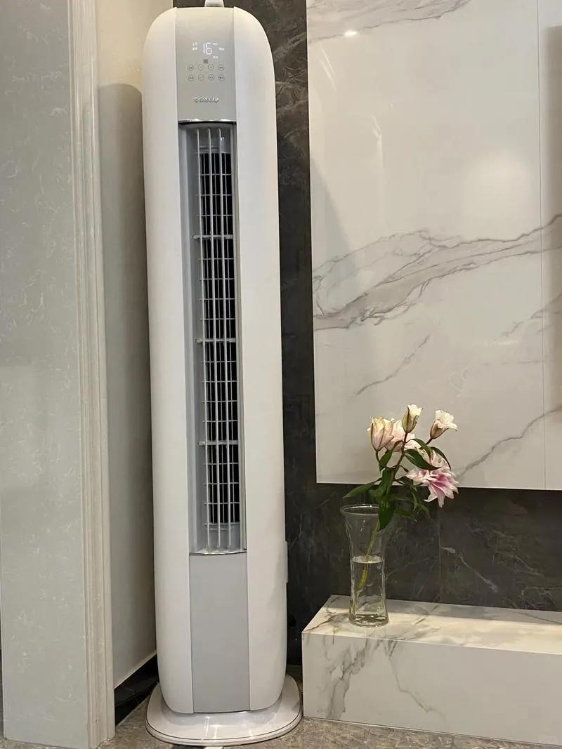 这几天气温升高了，儿子儿媳就整晚开着空调睡。我觉得太费电，就跟儿子儿媳说：房间温