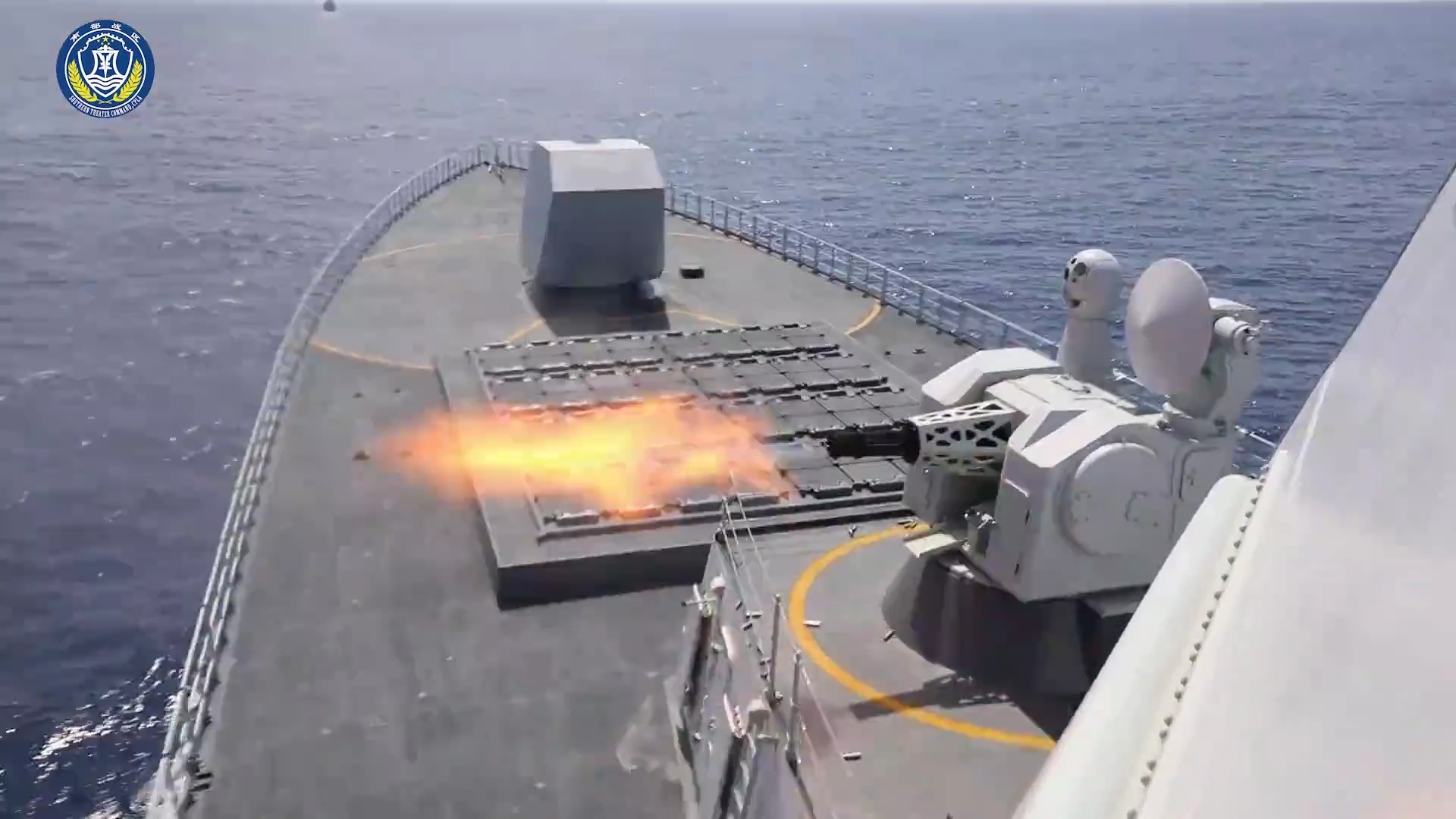 107编队位菲律宾吕宋岛以东海域演训107遵义舰、174合肥舰、500咸宁舰和9