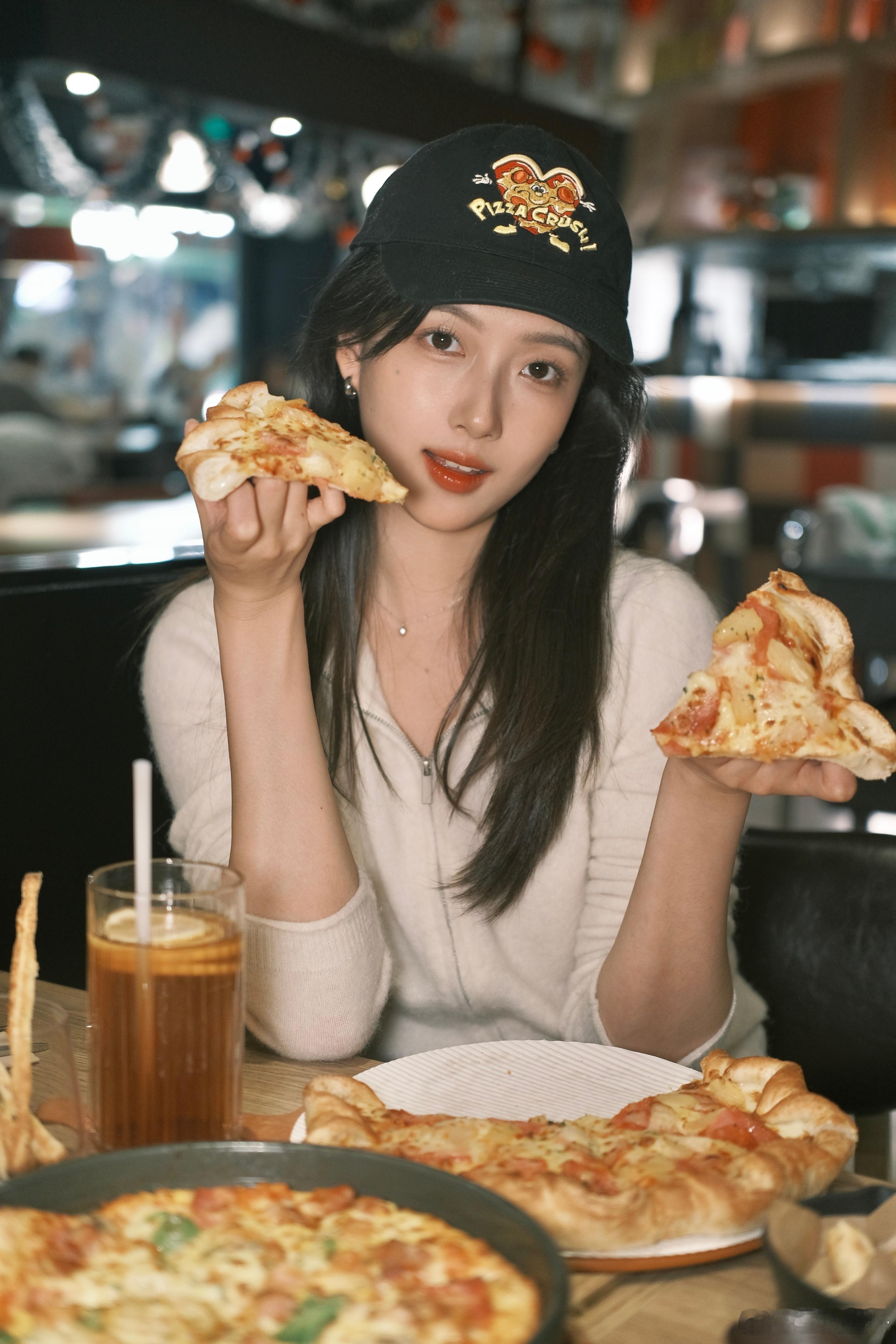 🍕Pizza day (៸៸᳐⦁⩊⦁៸៸᳐ )੭ﾞ ​​​