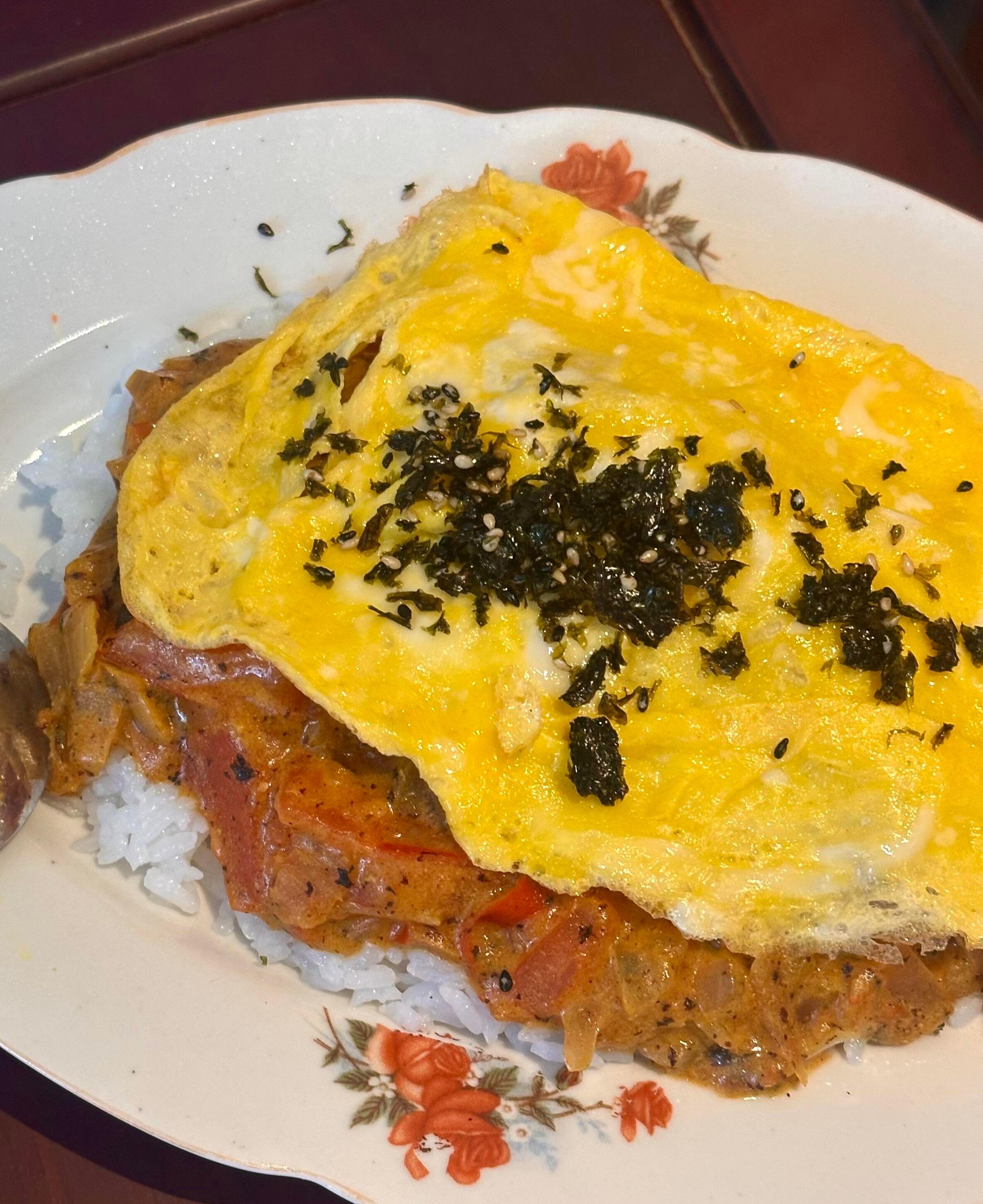 把快乐置顶，把烦恼一𝗝𝗜𝗢 踢开💭 