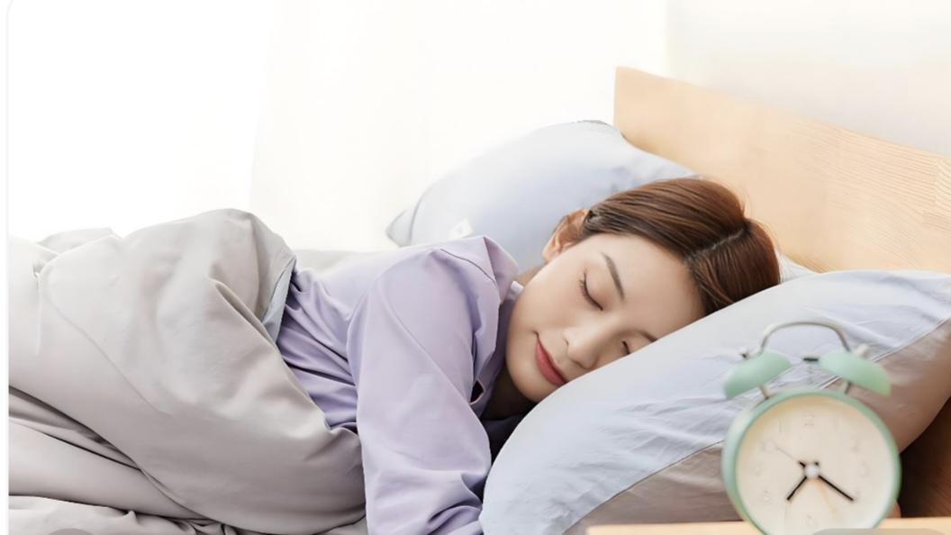 解锁好睡眠密码，原来夜夜安睡竟这么简单？
 
被失眠辗转反侧折磨的日子，真的太熬