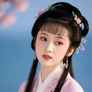 小梅带你吃喝玩乐