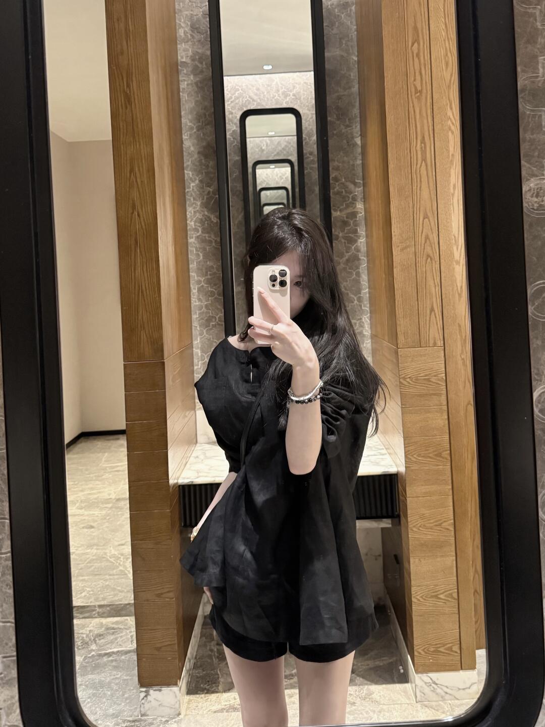 🖤