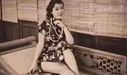 1918年， 唐继尧 让妻妾以打麻将的名义，将手下 庾恩旸 的妻子钱秀芳骗到家里