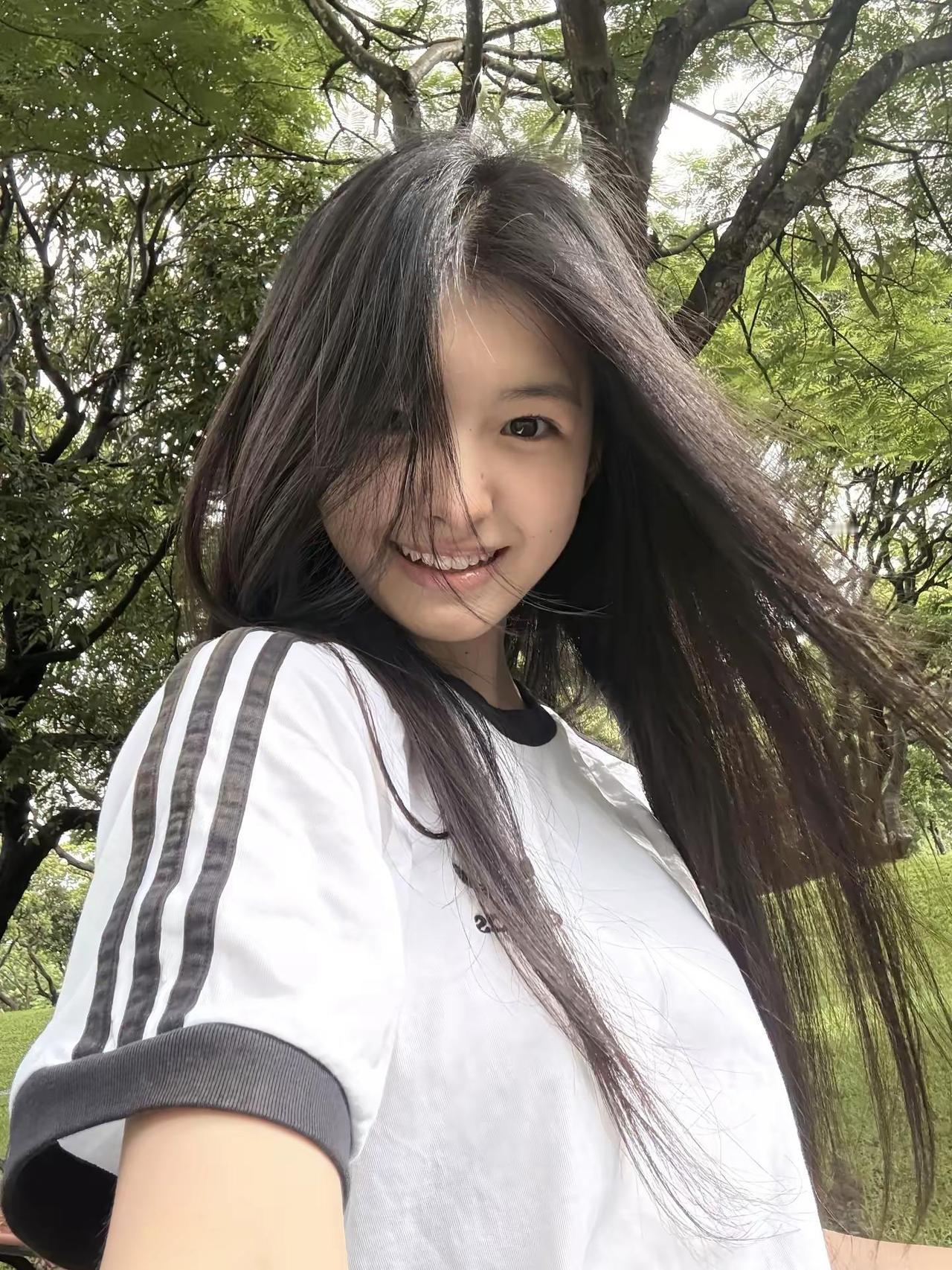 可爱之人必有可爱之处谁要我们的心遥远得像太阳与地球歌曲太阳与地球卢广仲 夏天