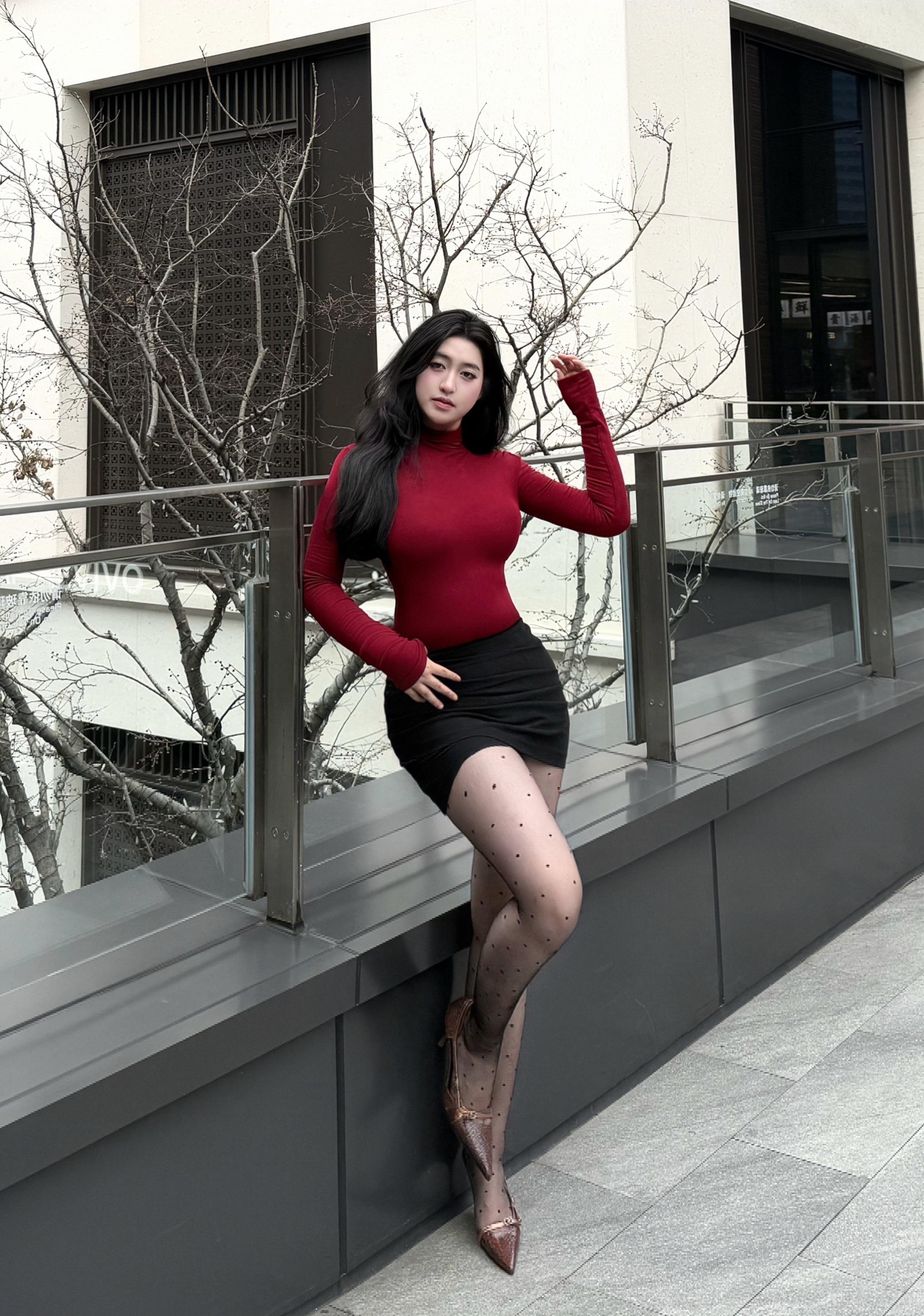 多爱亲妈 少认妈妈。