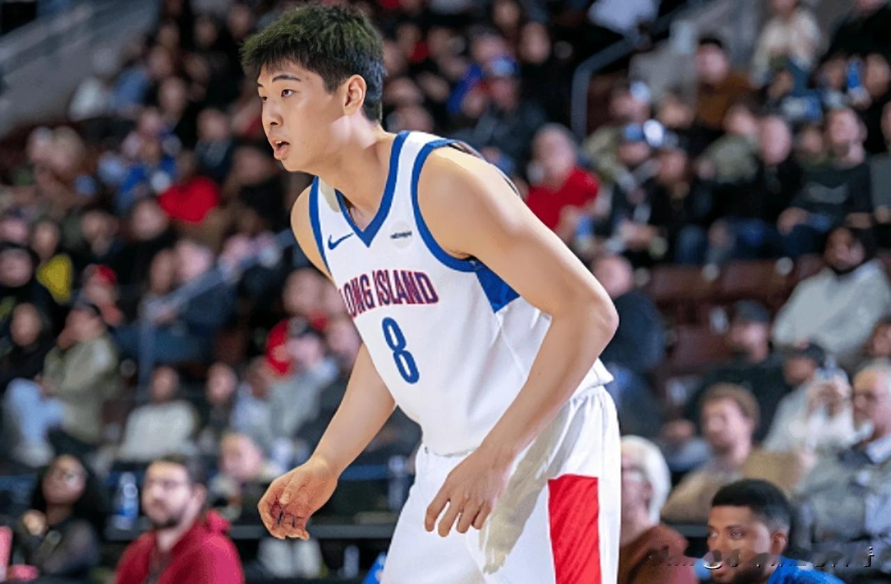 中国男篮球员崔永熙发展联盟生涯第三战得到6分3篮板1盖帽，NBA发展联盟，长岛篮